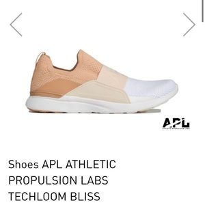 APL Women's TechLoom Bliss Caramel / Warm Silk / White - Caramel. SIZE 8.5